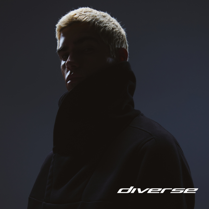 Grafika diverse 800x800